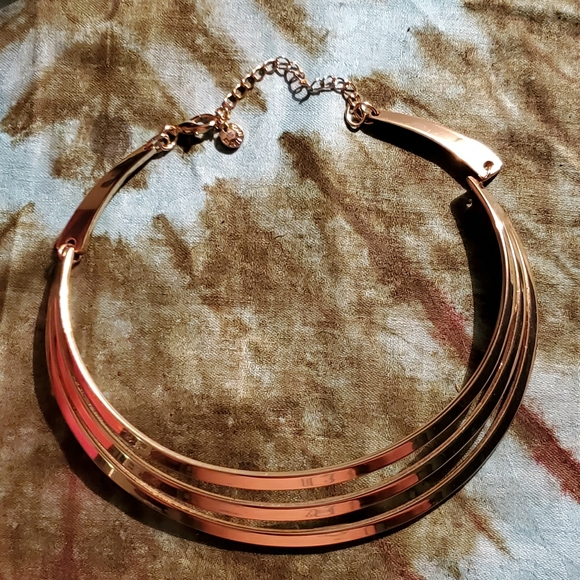 Lyndell Nyc Gold Choker - Picture 4 of 4